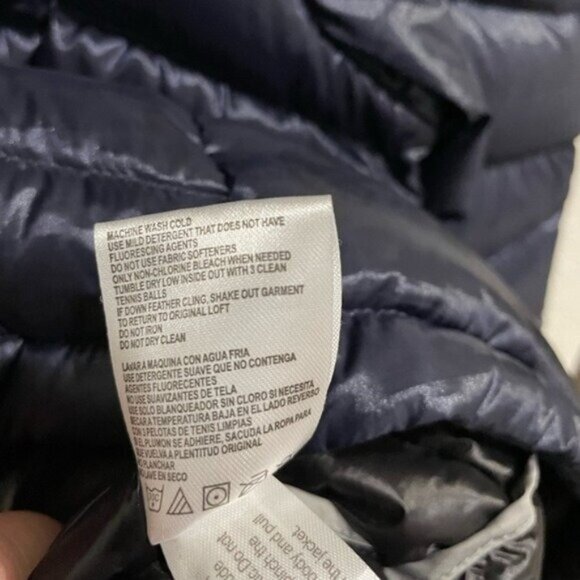 Andrew Marc Down Quilted Puffer Coat Athleisure Contemporary Hooded Preppy - Picture 6 of 7